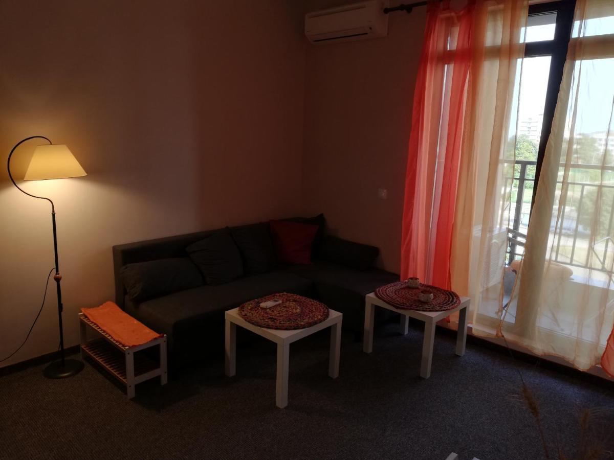 Студио Маргрете Burgas Exteriör bild